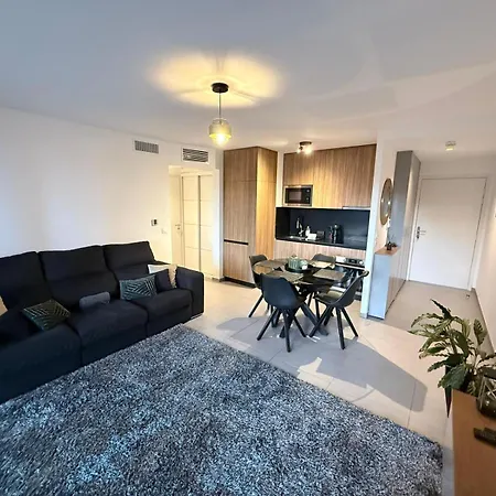 شقة Monaco Border - Terrasse Vue - Piscine - Ff *